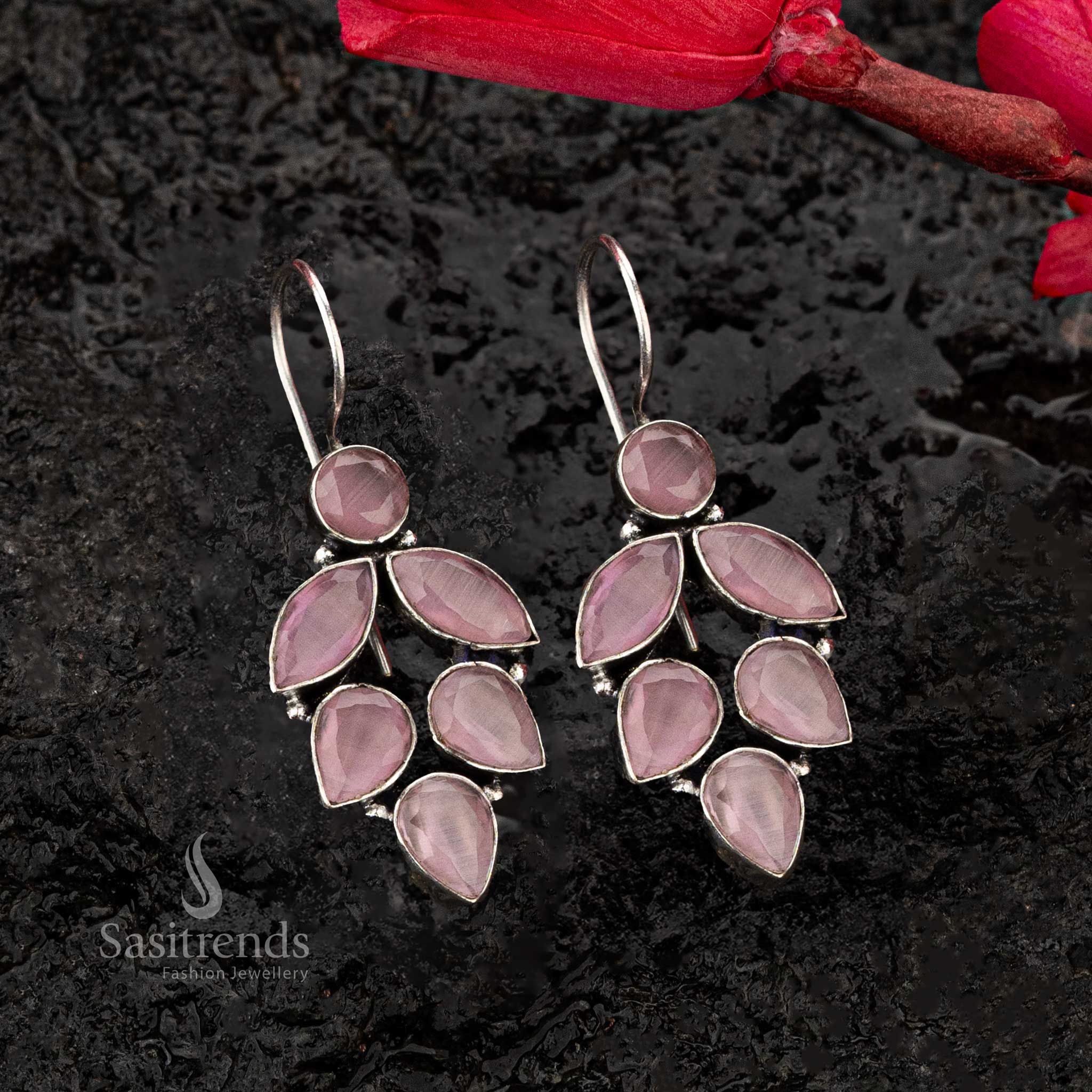 Oxidised Leaf Pattern Earrings with Teardrop Stones – Sasitrends