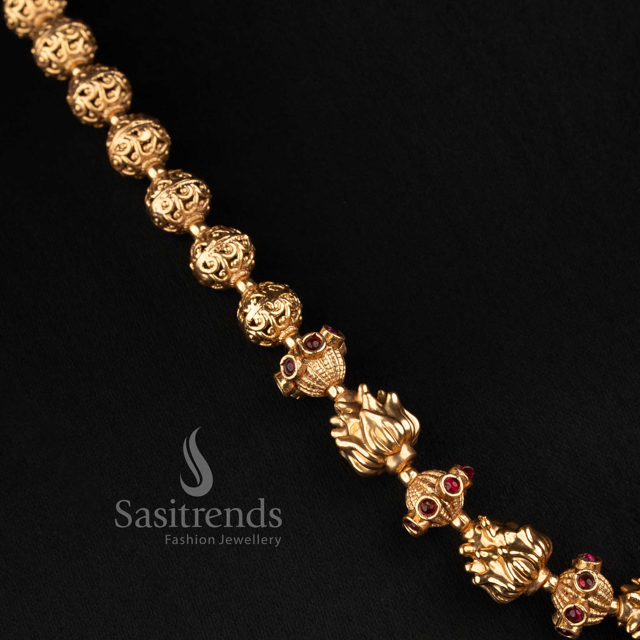 Antique Gold Filigree Sphere and Pearl Mala Necklace Set for Women - Sasitrends