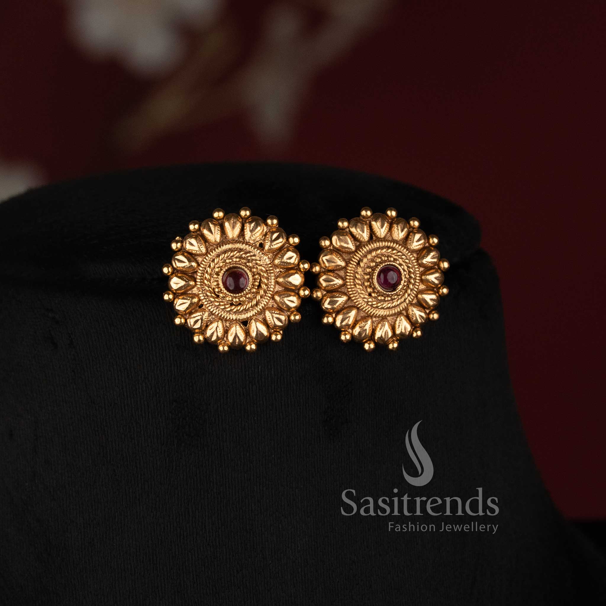 Antique Gold Plated Pearl Accent Golden Bead Mala Necklace Set for Festive Wear - Sasitrends