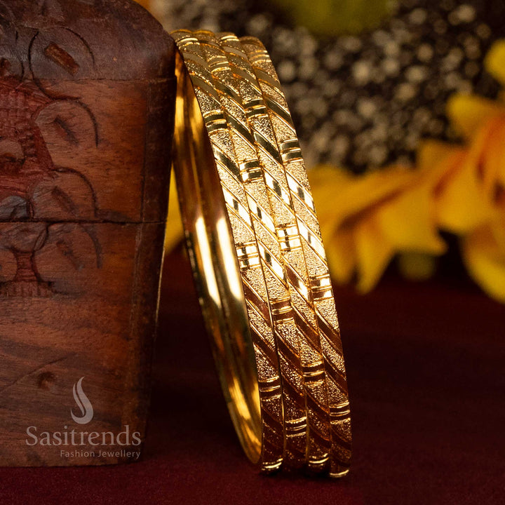 Geometric Etched Micro Gold Plated Bangle Set - Authentic 24K Gold Look - Sasitrends