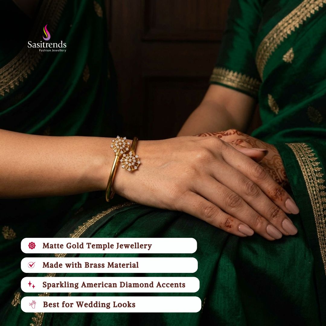 Matte gold plated Braclet model image - Sasitrends