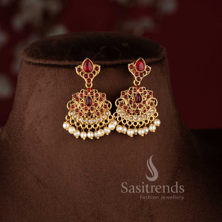 Stylish Sasitrends wedding jewellery set featuring traditional stones and pearls in matte finish.
