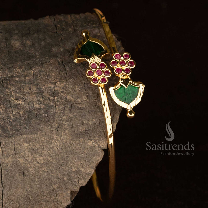 Charming brass Palakka bracelet with traditional micro gold plating and real gold inspired design for a sophisticated jewellery touch - Sasitrends