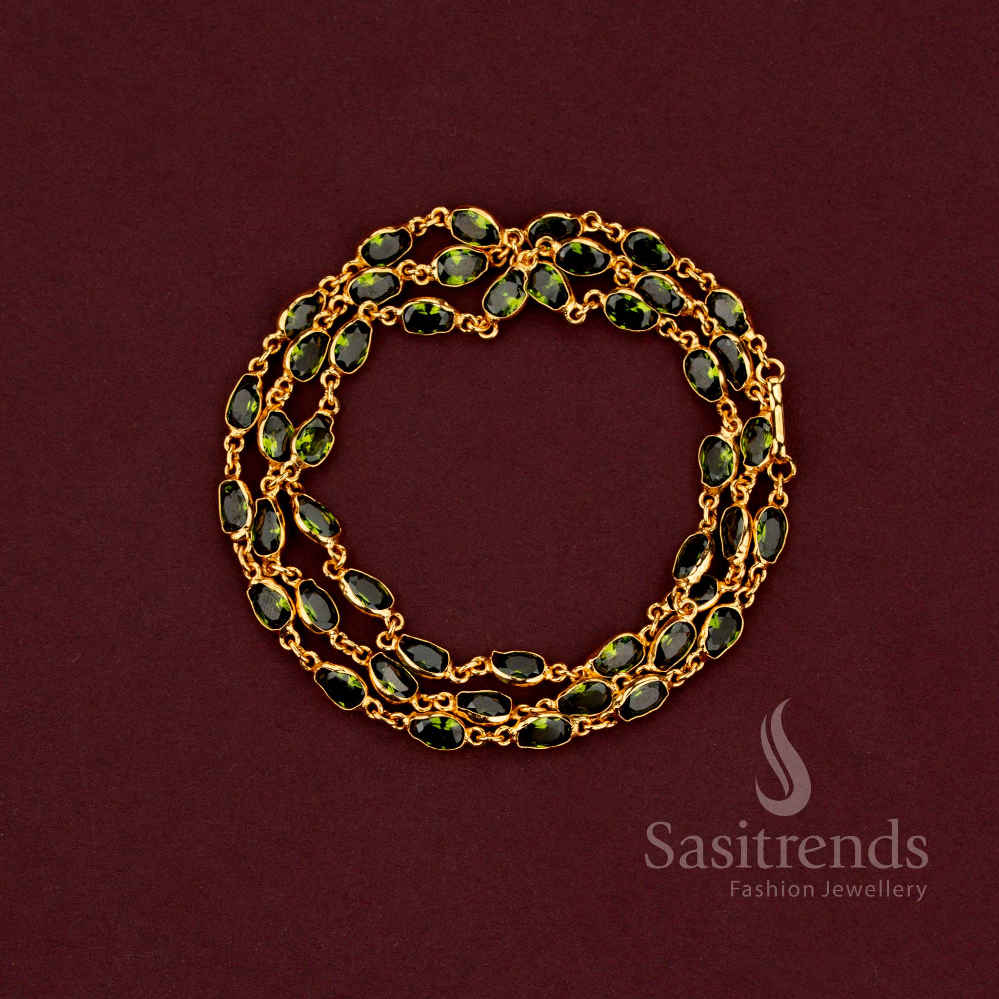 Stunning oval designer Green chain with vibrant stones for any occasion sasitrends