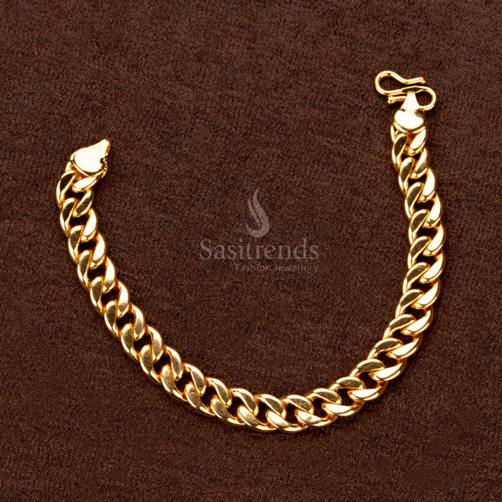 Elegant and trendy one-gram micro gold plated men's bracelet, a classy and luxurious jewellery piece - Sasitrends