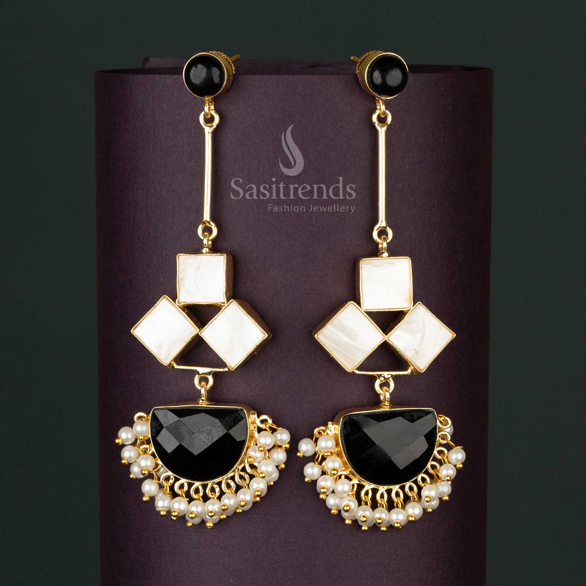 Glamorous Black Liana Gold-Plated Dangle Earrings with Pearls and Mother of Pearl Drop for Elegant Evenings - Sasitrends