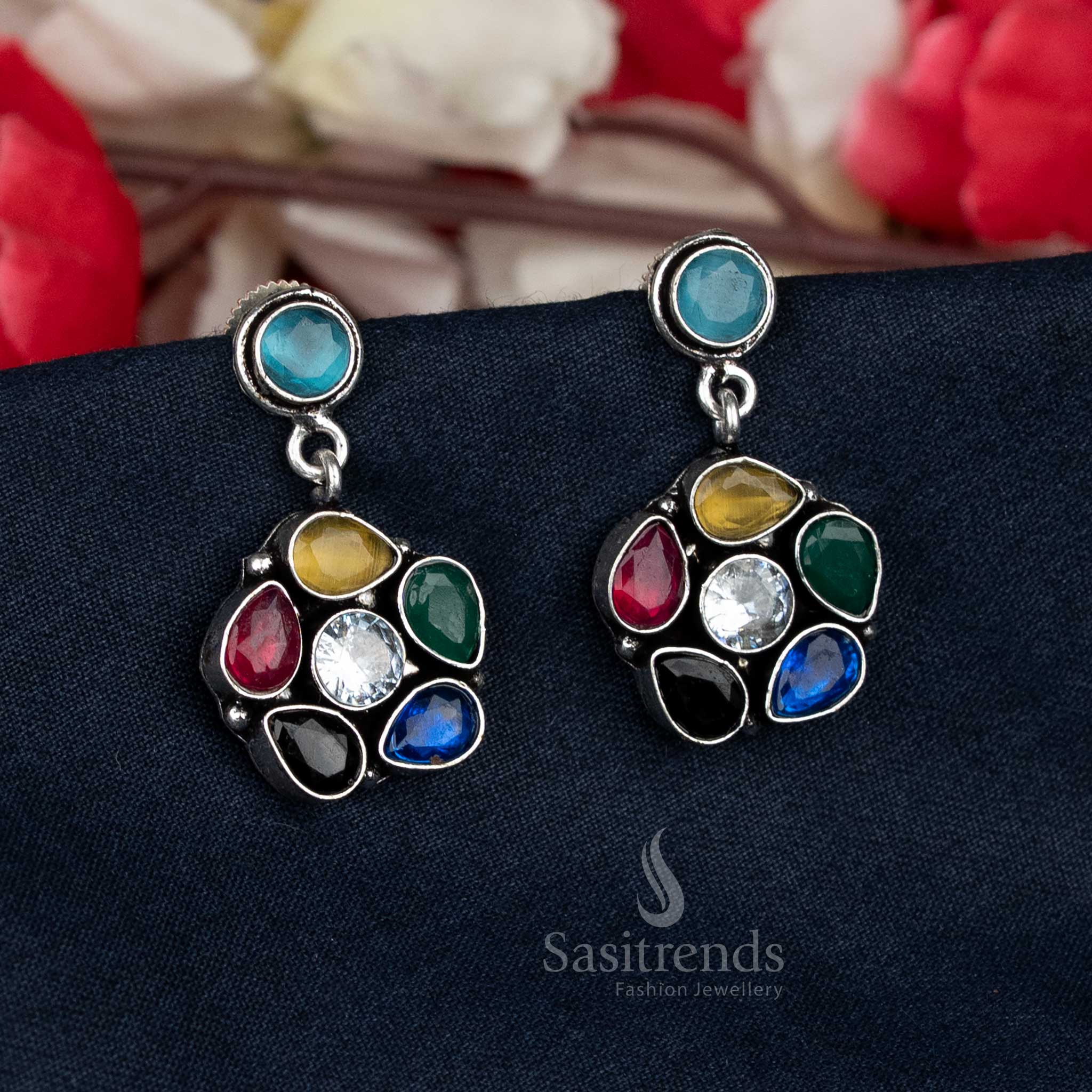 Traditional oxidised earrings with crystal floral pattern - Sasitrends