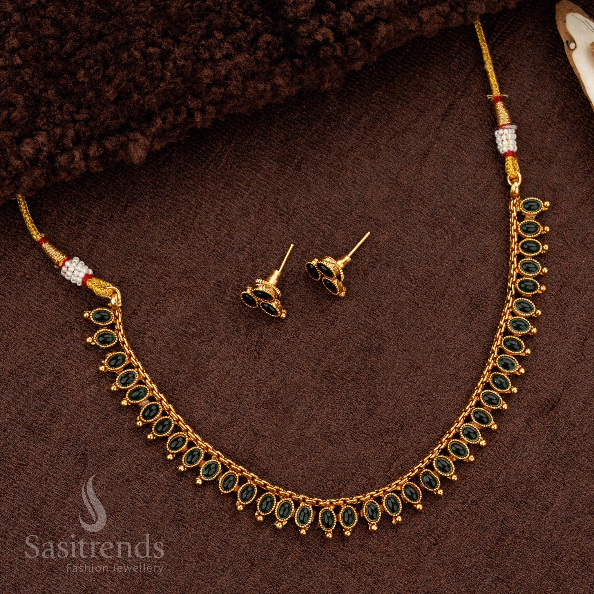 Exquisite jade green stone matte gold plated necklace jewellery set, crafted in an ornate royal design, perfect for festive and ethnic wear - Sasitrends