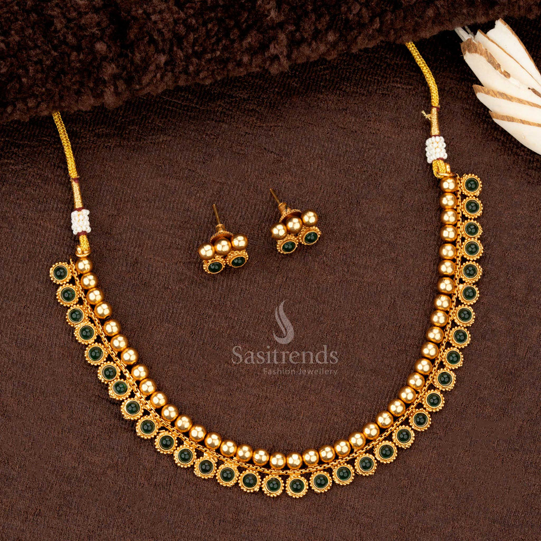 Matte gold-plated necklace set with green beads and stone accents - Sasitrends