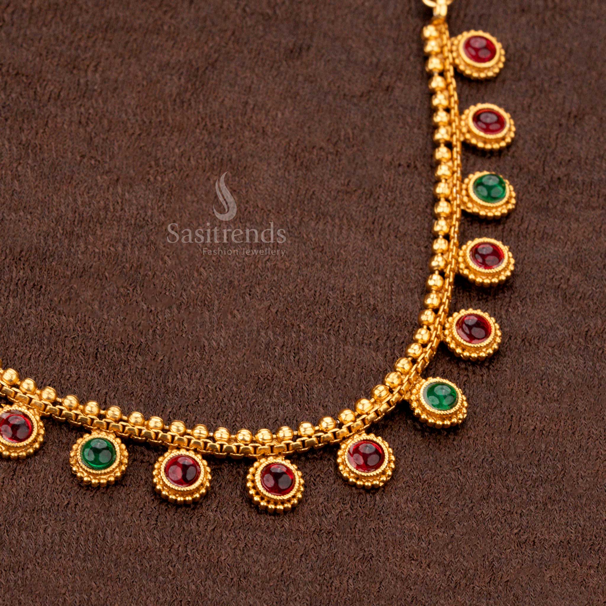 Dual-tone ruby-green necklace for temple wear and festive occasions - Sasitrends
