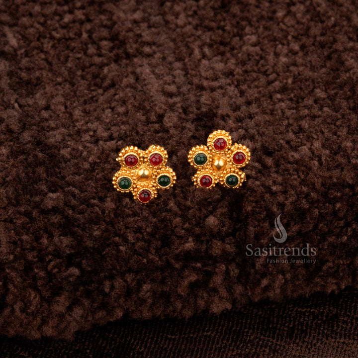 Temple jewellery set with intricate ruby-green beadwork -  Sasitrends