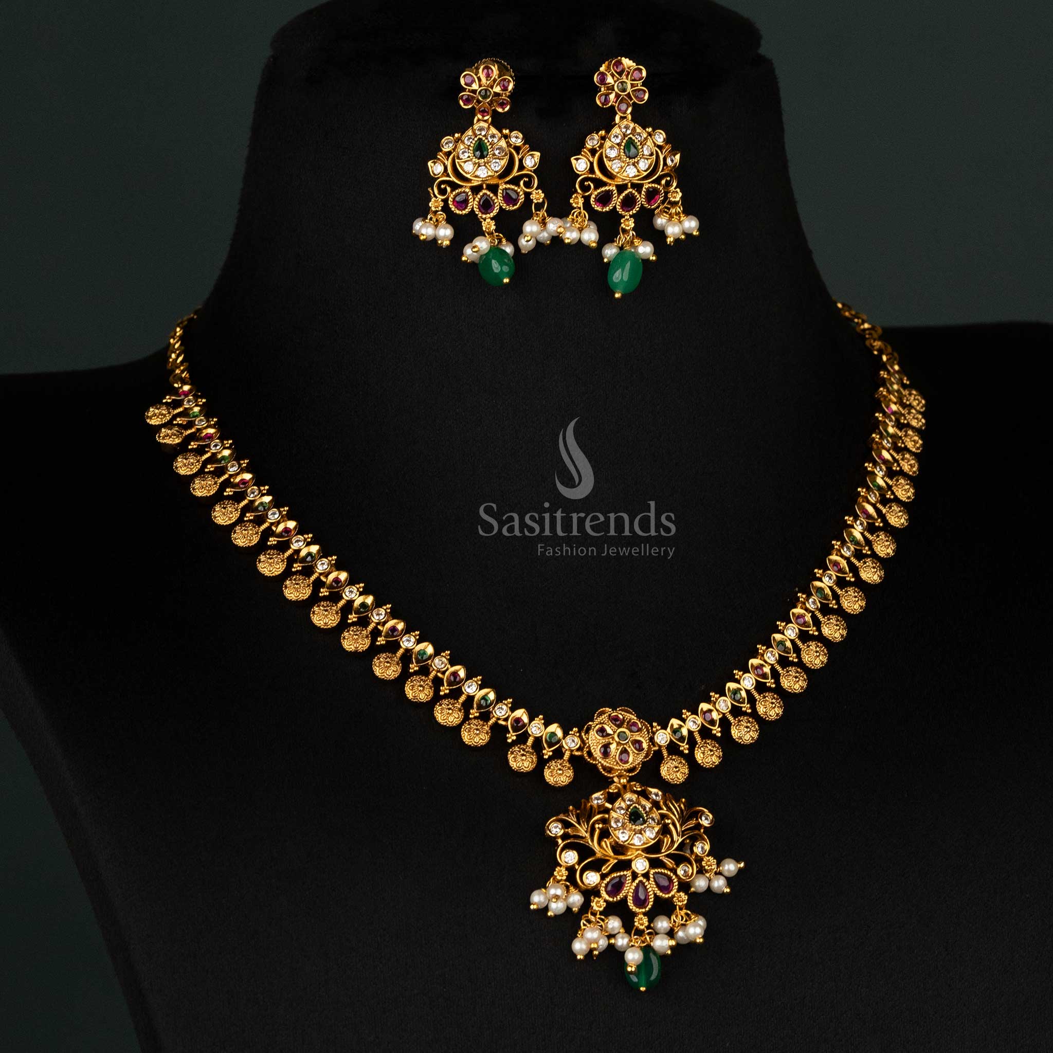 Intricate Floral Temple Matte Gold-Plated Jewellery Set for Bridal Wear ...