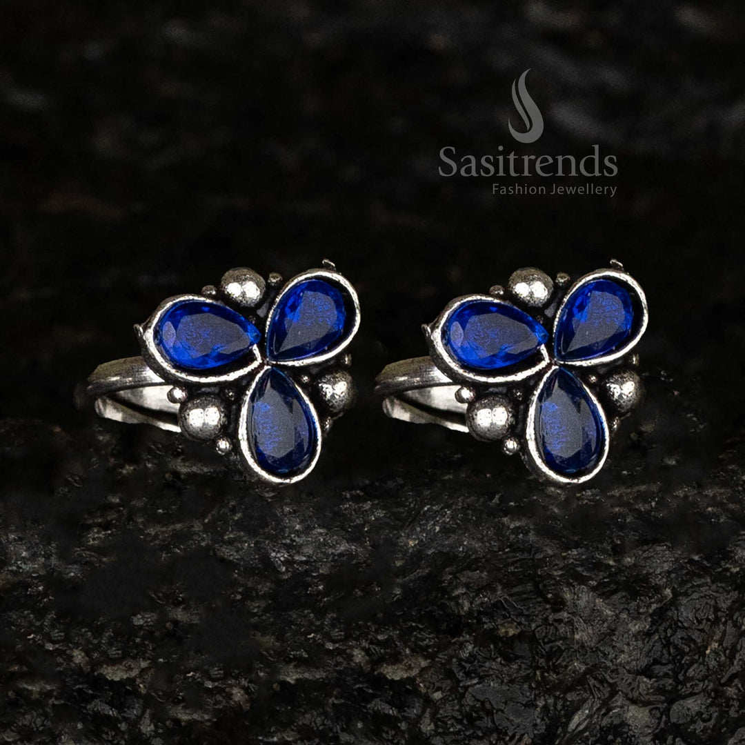 Oxidised adjustable toe ring with three sapphire blue teardrop stones and bead accents, offering a celestial glow and vintage sophistication - Sasitrends