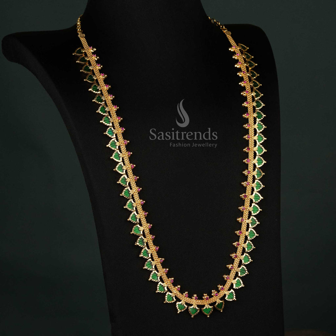 Traditional Palakka Design Necklace with Pink Stones - Micro Gold Plated - Sasitrends