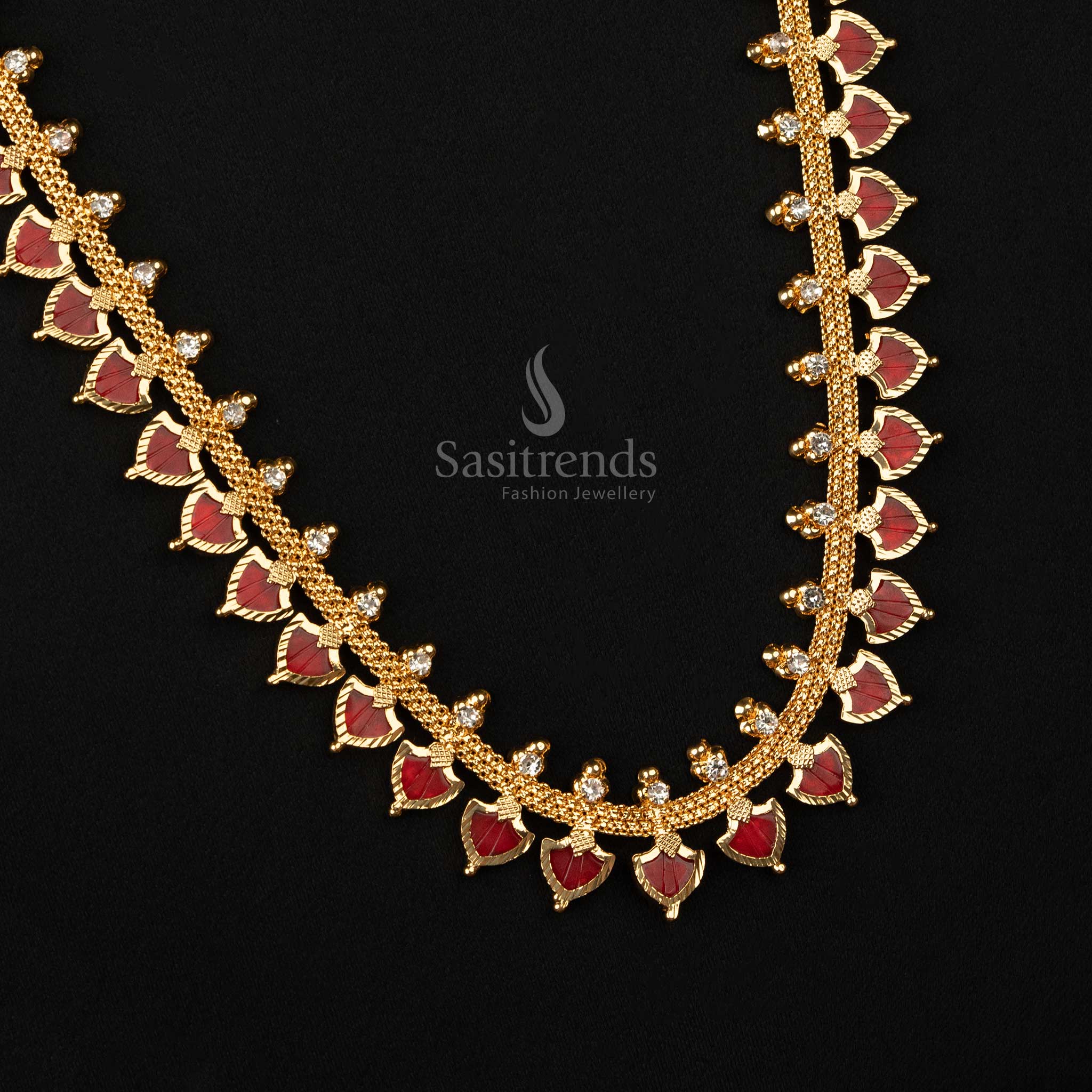 Traditional Palakka Design Necklace with Pink Stones - Micro Gold Plated - Sasitrends