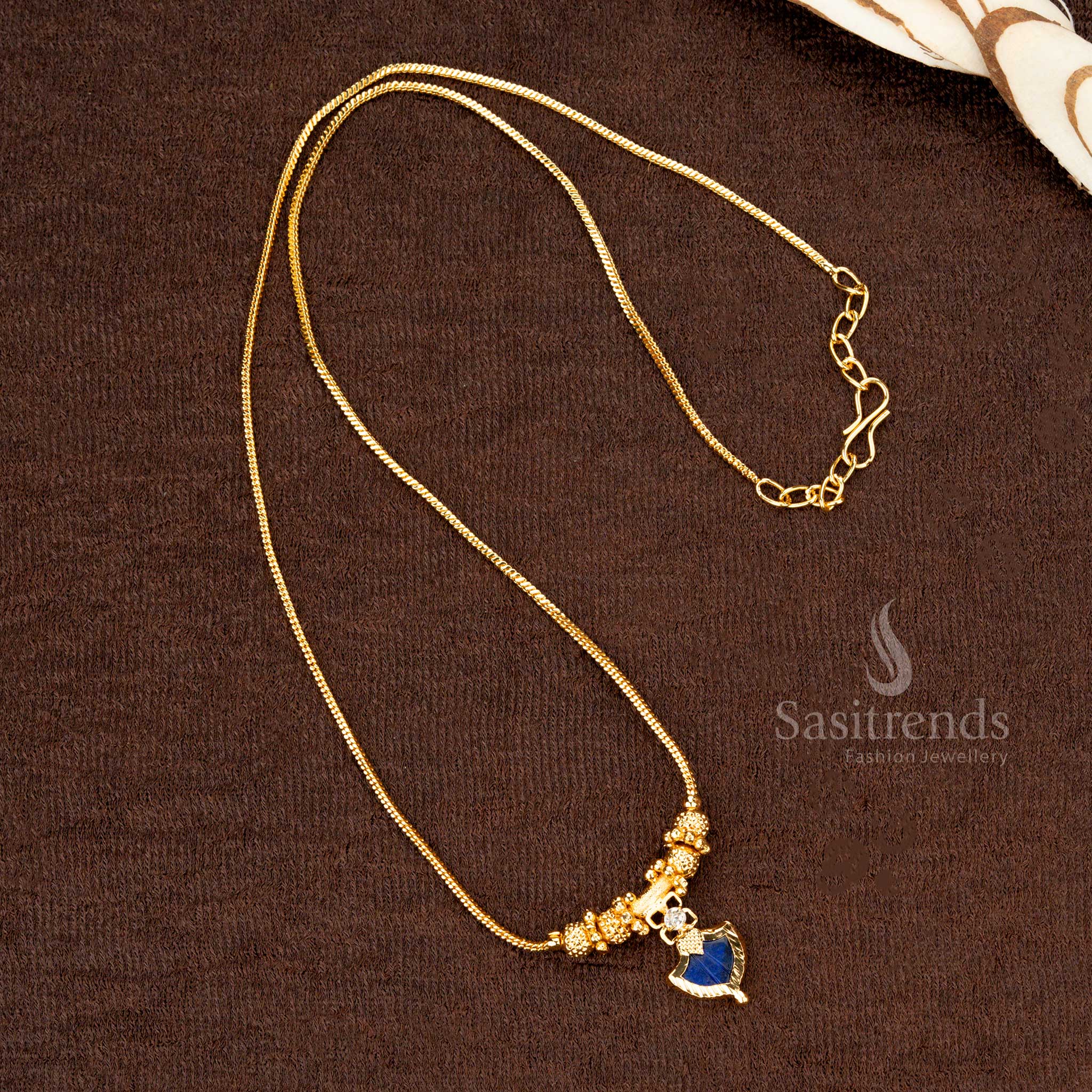  Classic elegance Kerala-style one gram micro gold plated blue Palakka necklace featuring an ornamental ball design - Sasitrends
