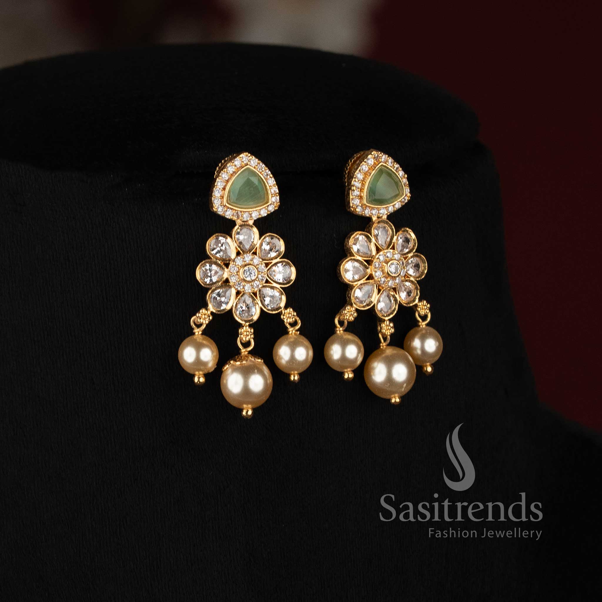 Premium pearl chain floral pendant necklace jewellery set with 24K micro gold plated finish by Sasitrends