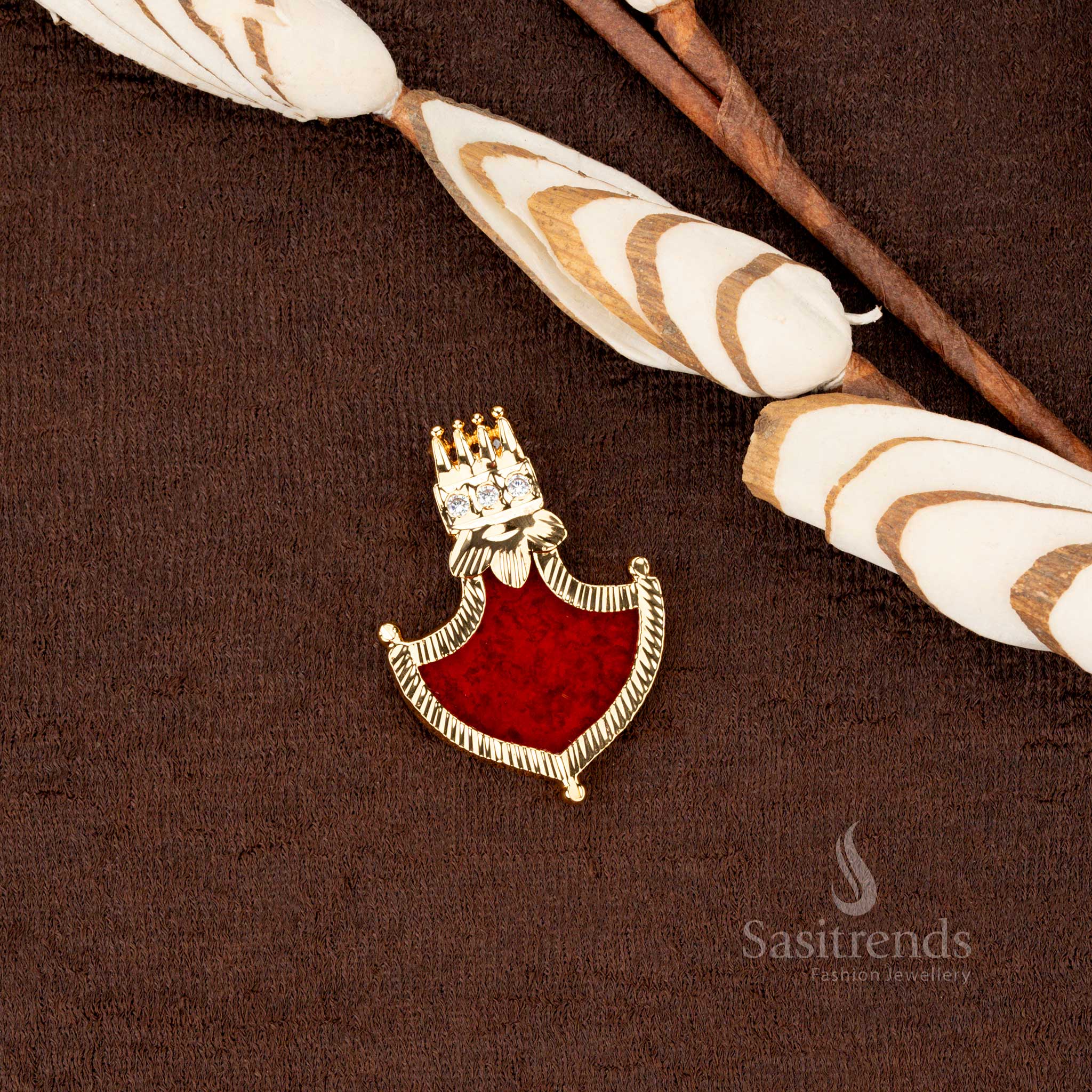 Kerala-style 24-carat pure gold plated 3 AD Stone Palakka pendant, intricate craftsmanship – Sasitrends