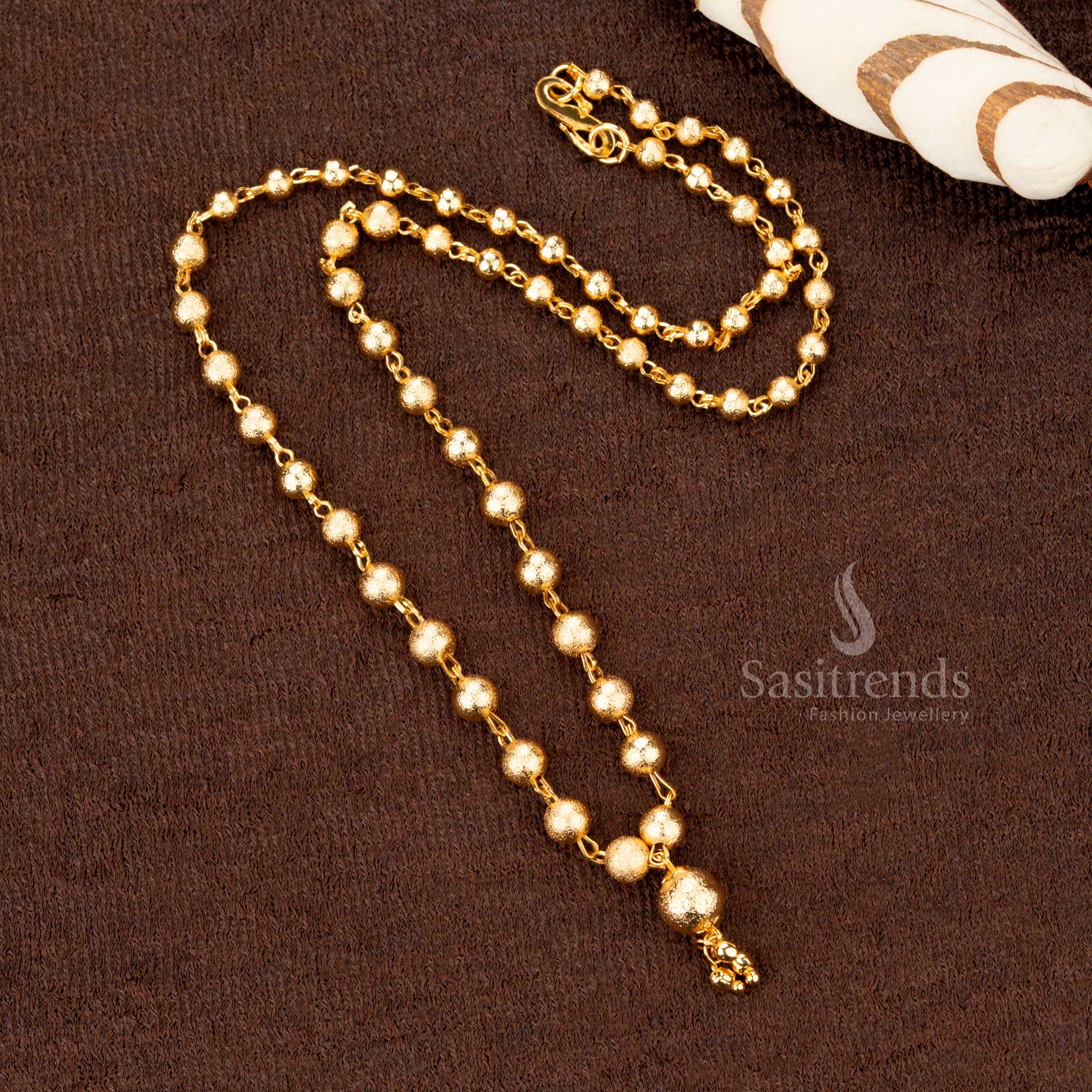 Designer micro gold plated 18-inch necklace featuring an intricate ball pattern – timeless heritage jewellery - Sasitrends