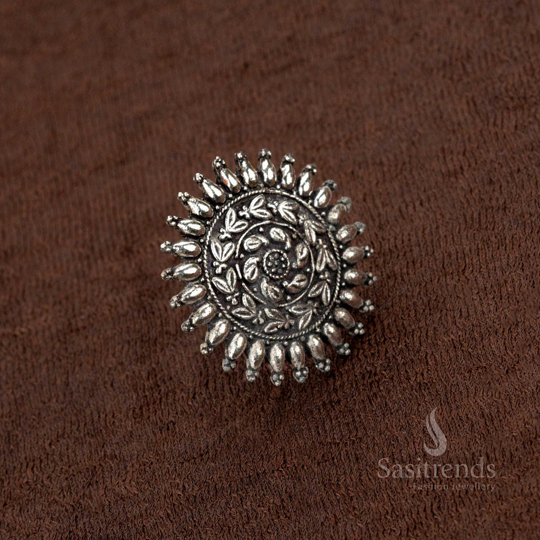 Traditional oxidised circular ring with intricate detailing for women - Sasitrends