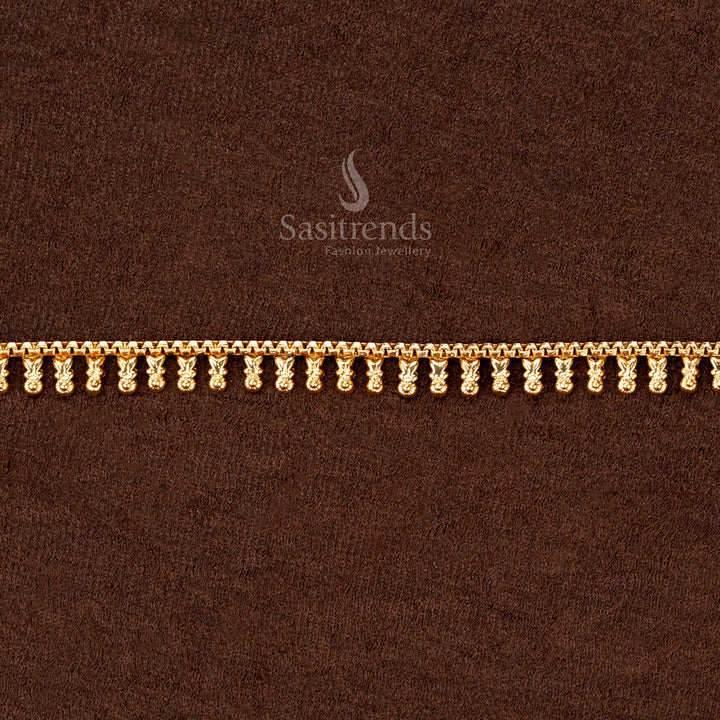 Traditional hipbelt with floral drop design for sarees and festive looks - Sasitrends