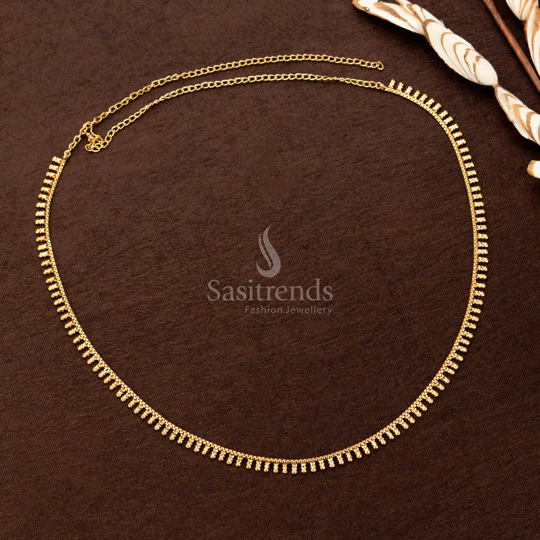 Elegant gold plated hip chain with embossed flower-like dangles - Sasitrends