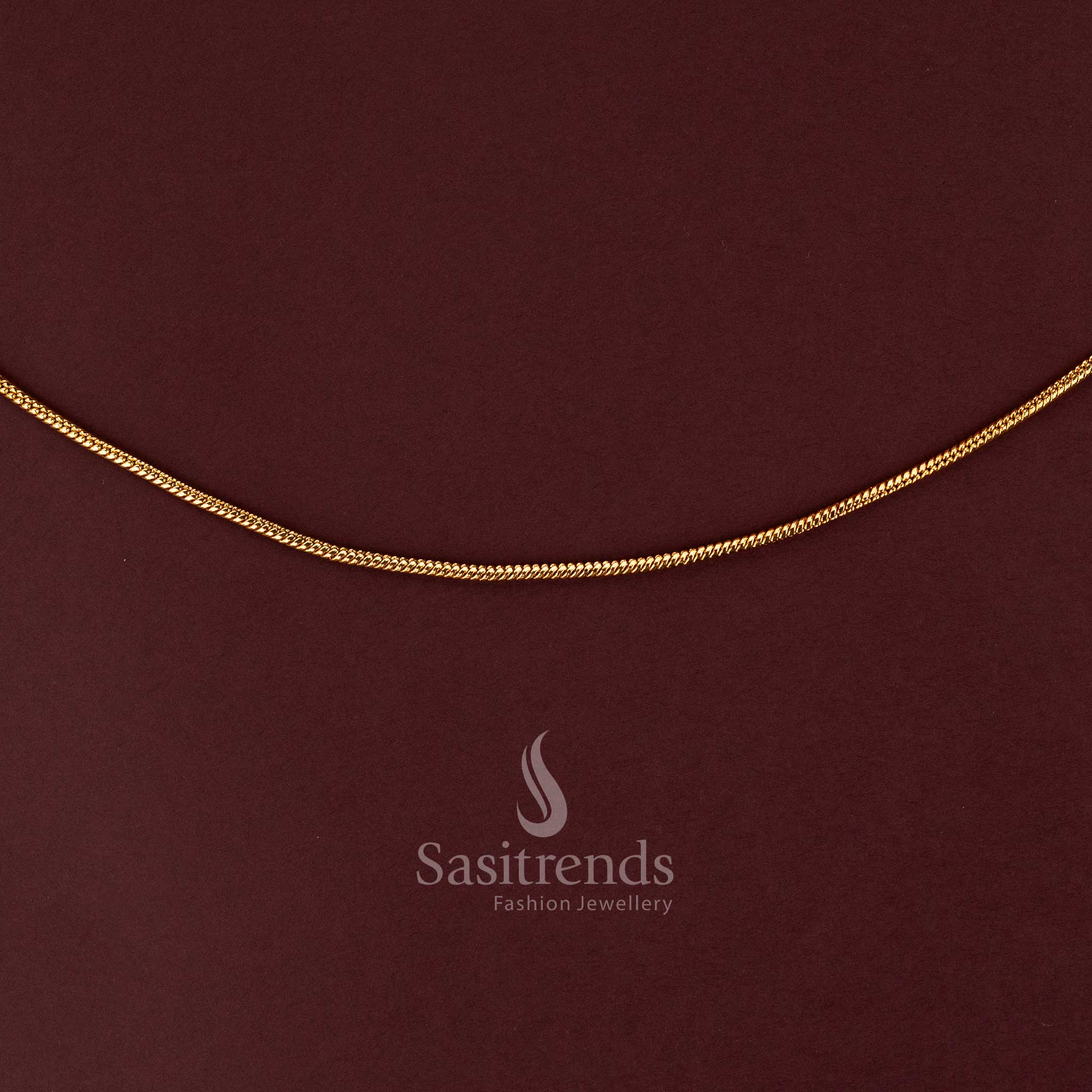 Elegant thin gold curb chain waist belt for traditional Indian sarees - Sasitrends