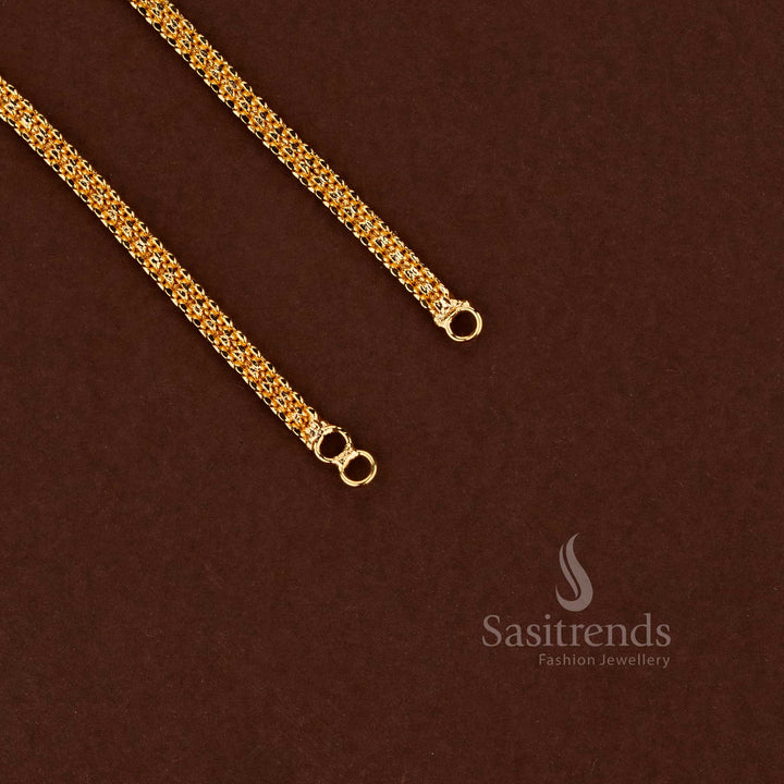 Micro gold plated sleek curb link neck chain with flattened interlocking circular links - Sasitrends