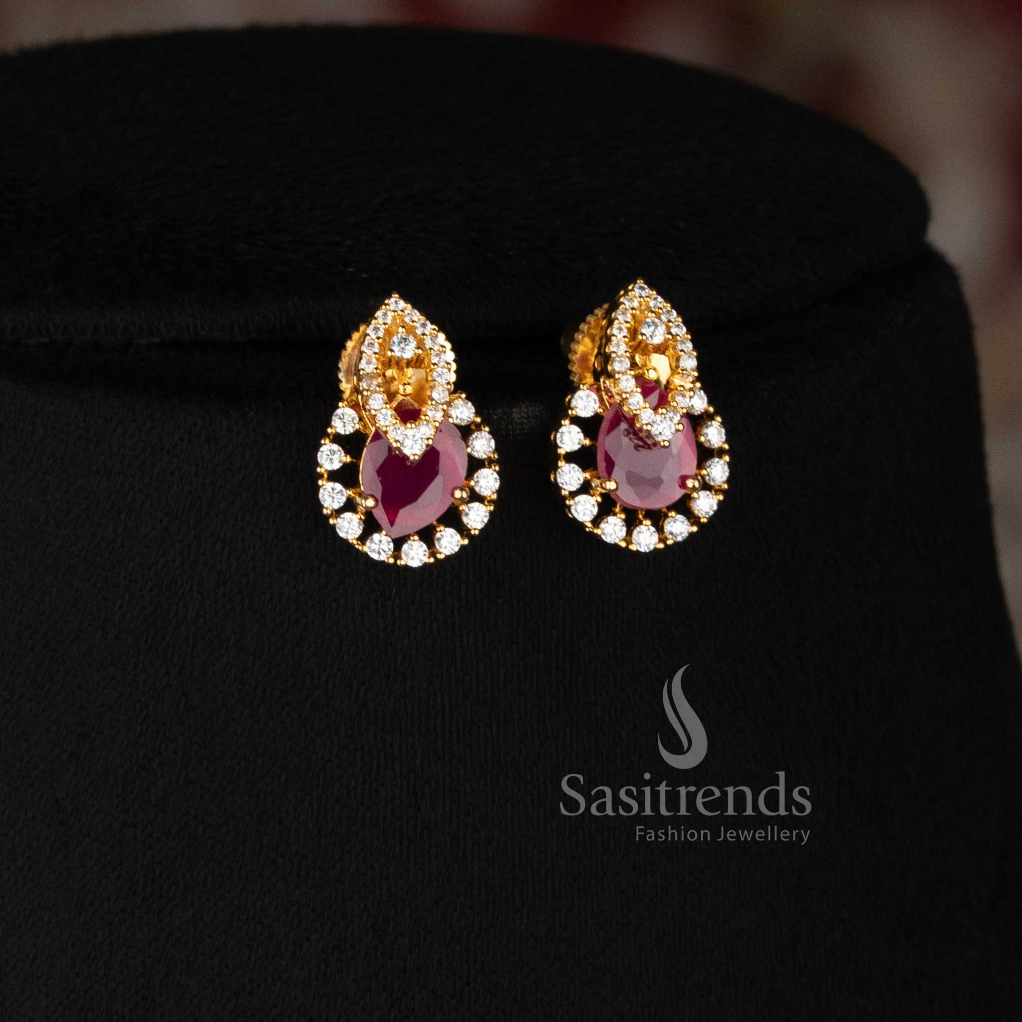 Micro Gold Plated teardrop stone necklace set with coordinated earrings Sasitrends