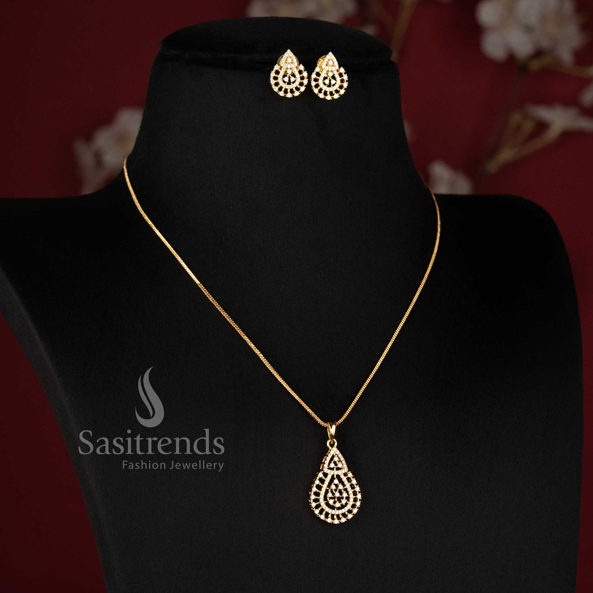 Micro gold plated layered teardrop stone pendant chain necklace set for women - Sasitrends