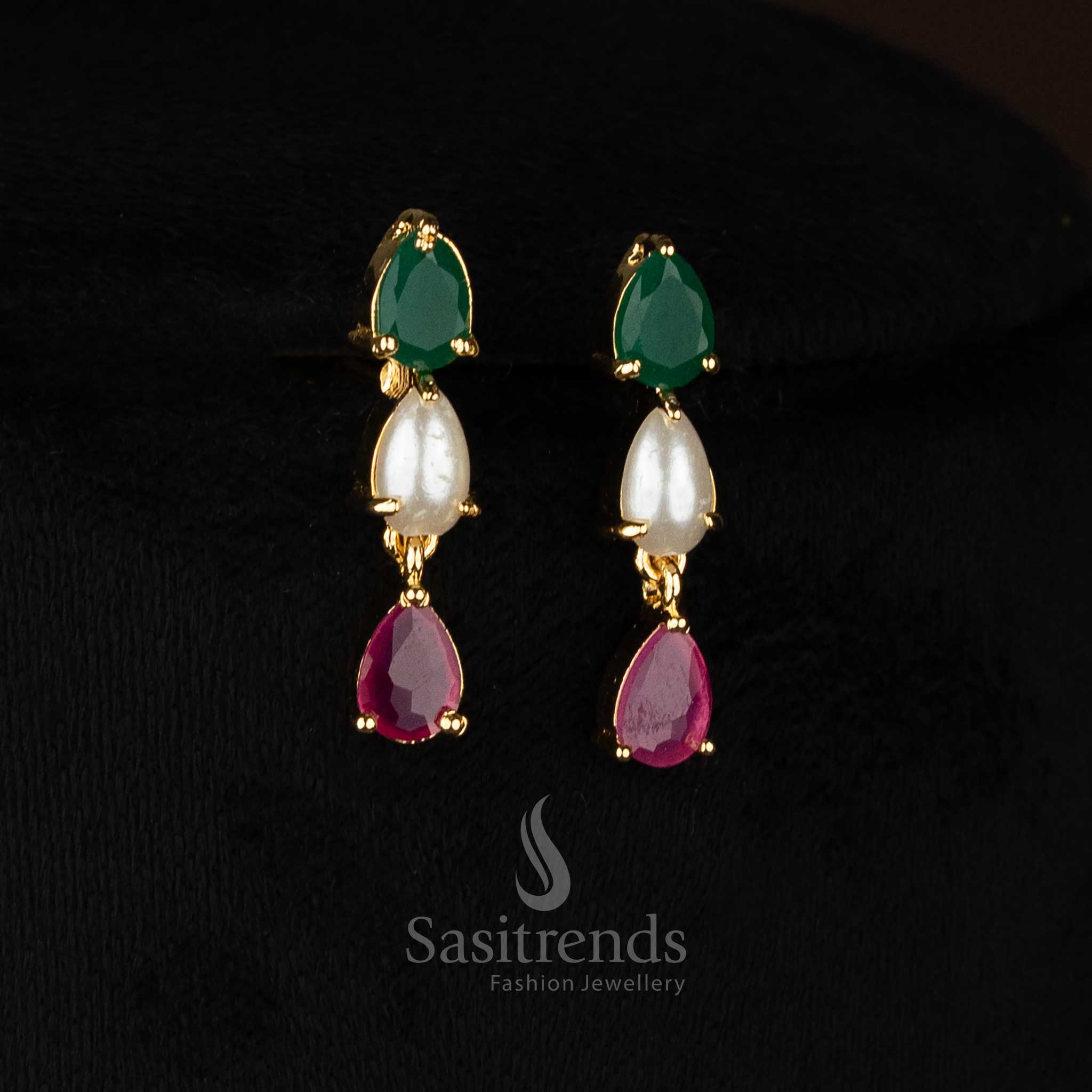  Majestic micro gold plated teardrop AD & pearl necklace set for festive weddings – Sasitrends