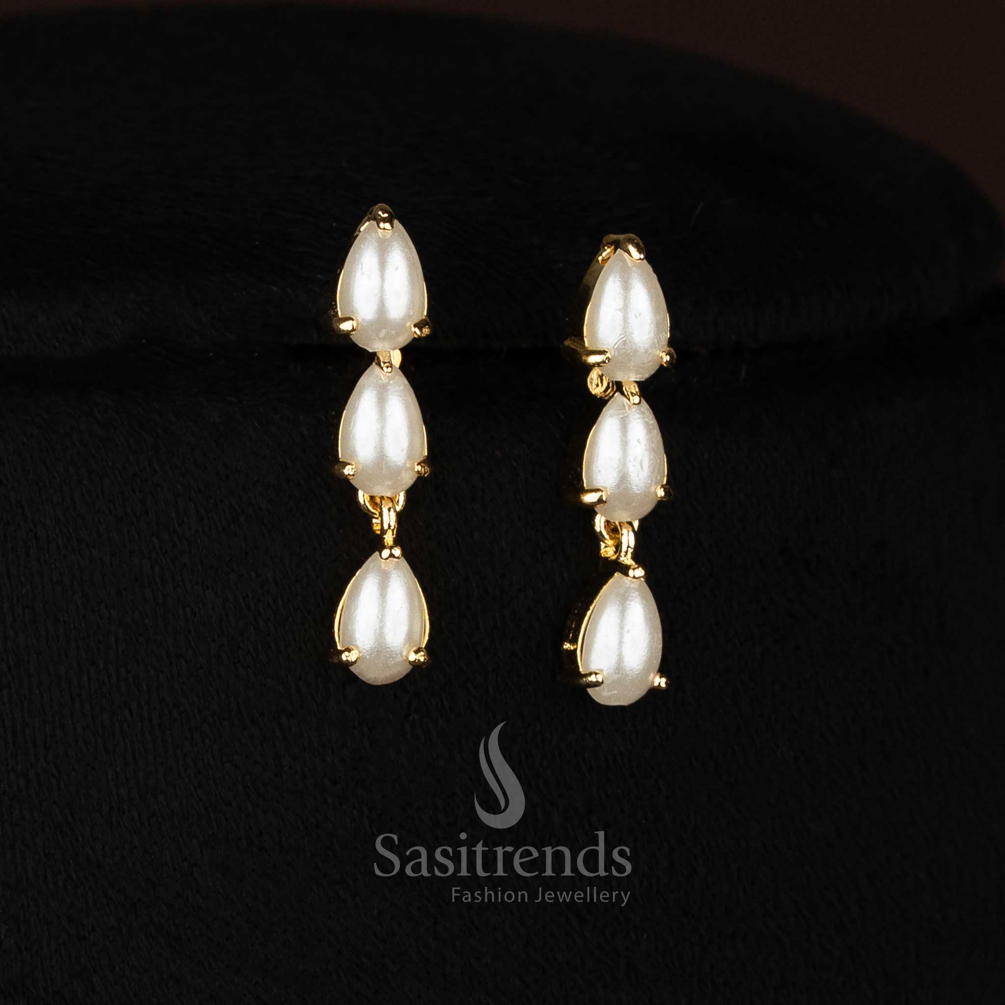  Majestic micro gold plated teardrop AD & pearl necklace set for festive weddings – Sasitrends