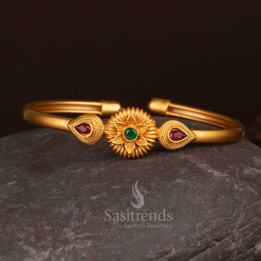 Coin motif temple style bangle with leafy structure design - Sasitrends