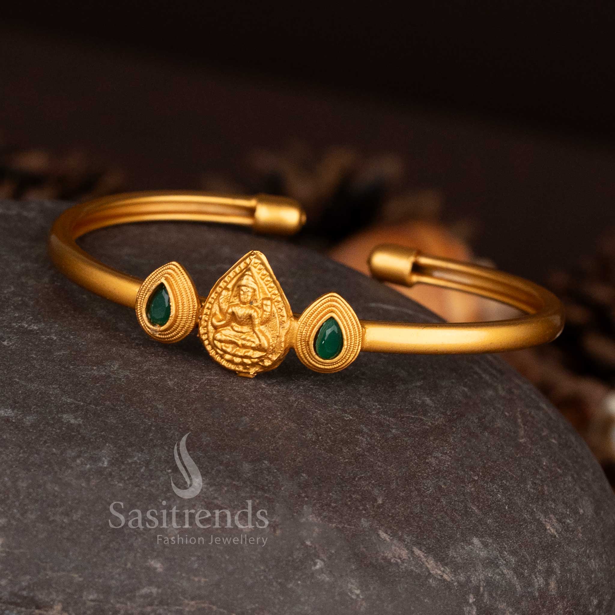 Peacock inspired matte bracelet with ruby and green stone accents - Sasitrends