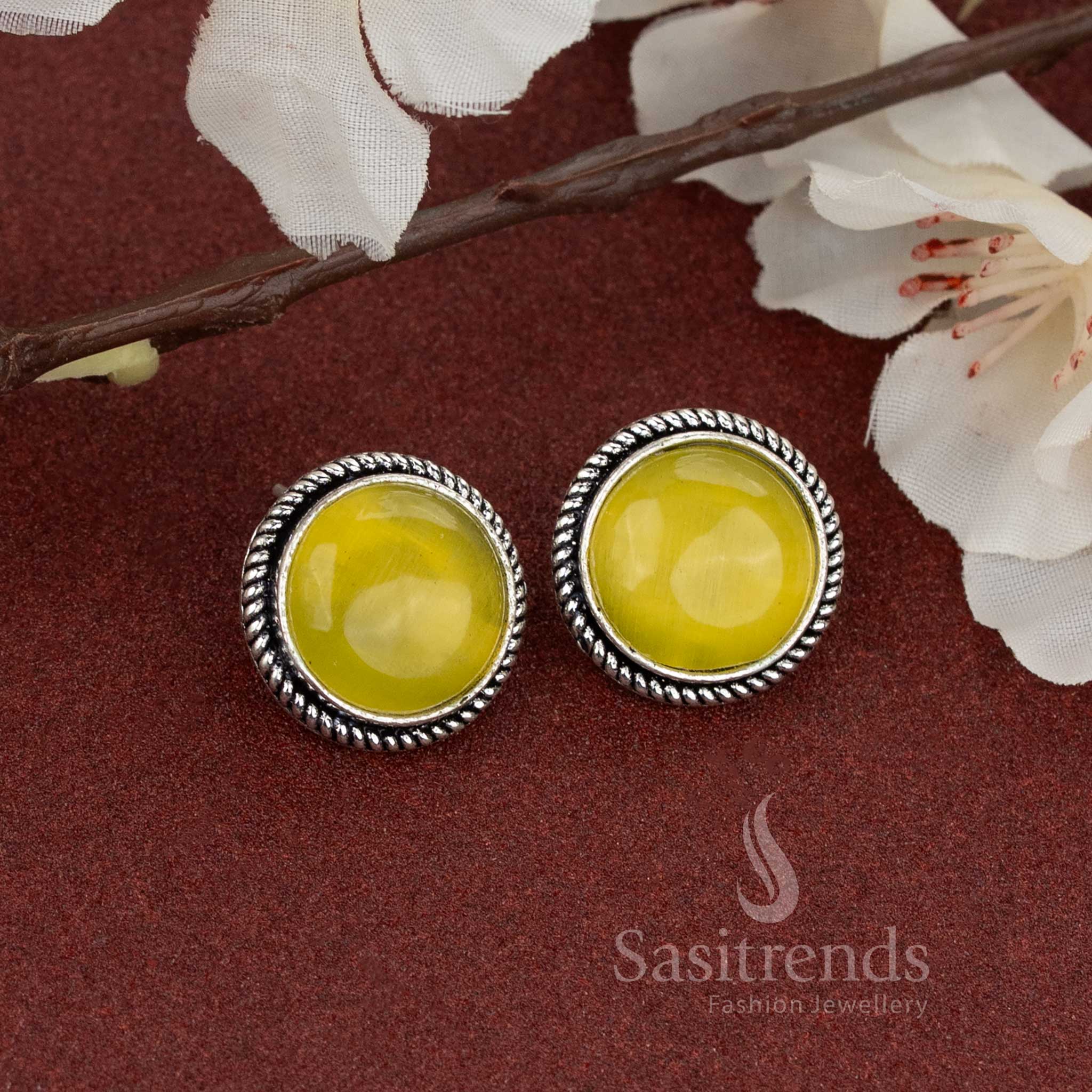 Sunny oxidised silver round earrings with cheerful yellow stone – versatile for daily, ethnic or Navaratri wear – Sasitrends