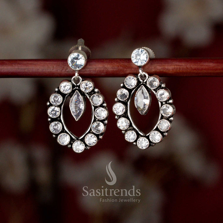 White Oxidised silver oval halo pendulum earrings for coffee dates, casual dinners, and evening walks – Sasitrends