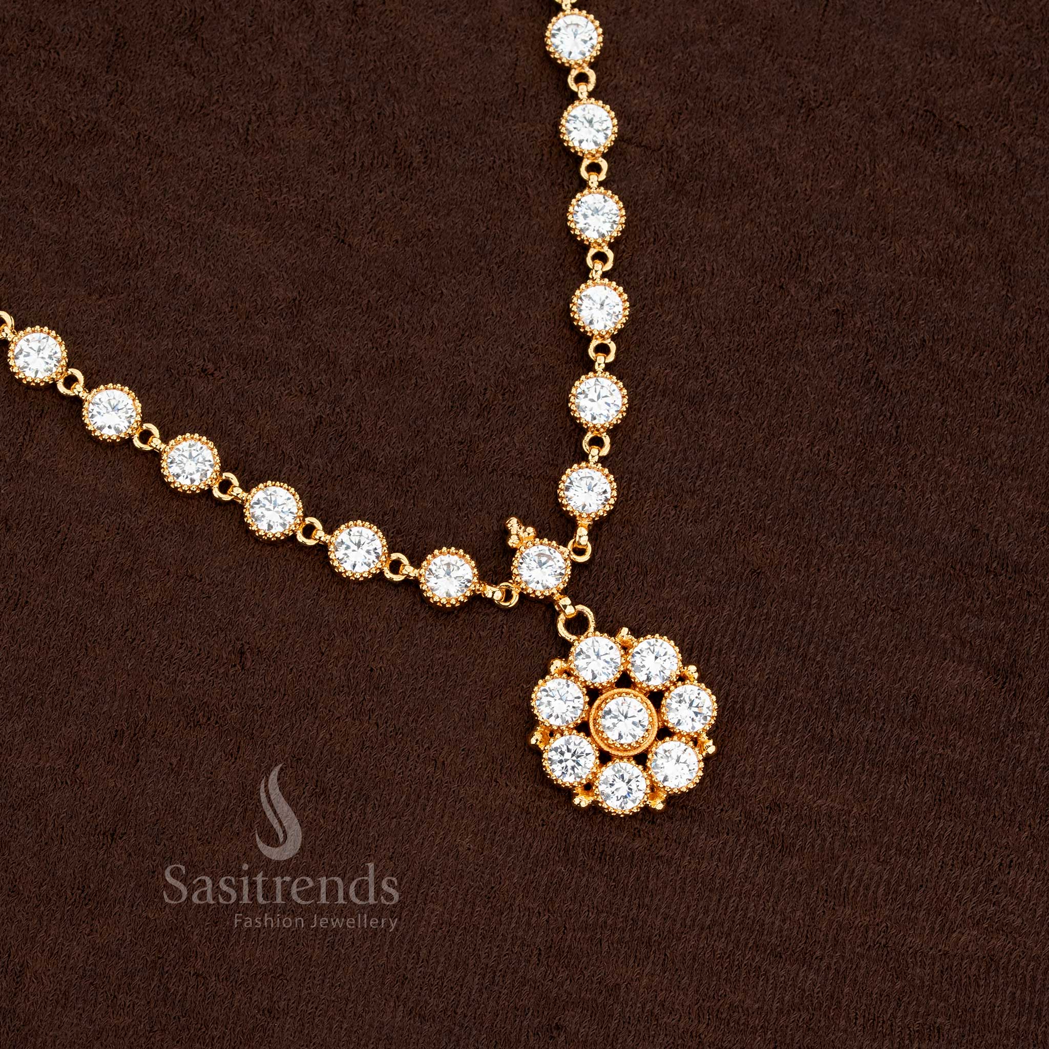 Traditional Impon Addigai Round AD Stone Necklace – Looks Like Real Gold