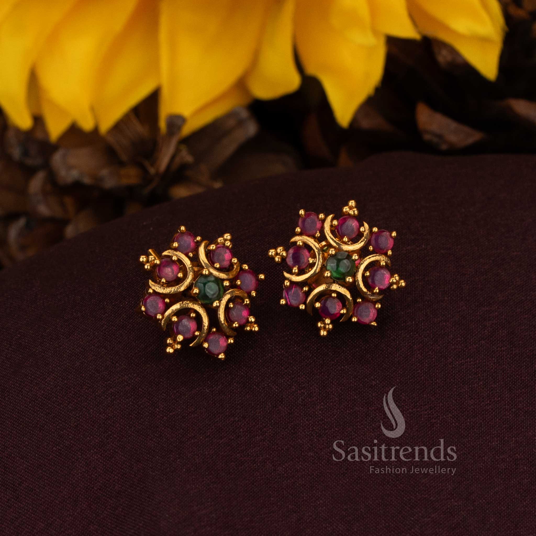 Matte Gold Temple Stud Earrings with Star Shaped Cluster Pattern – Sasitrends