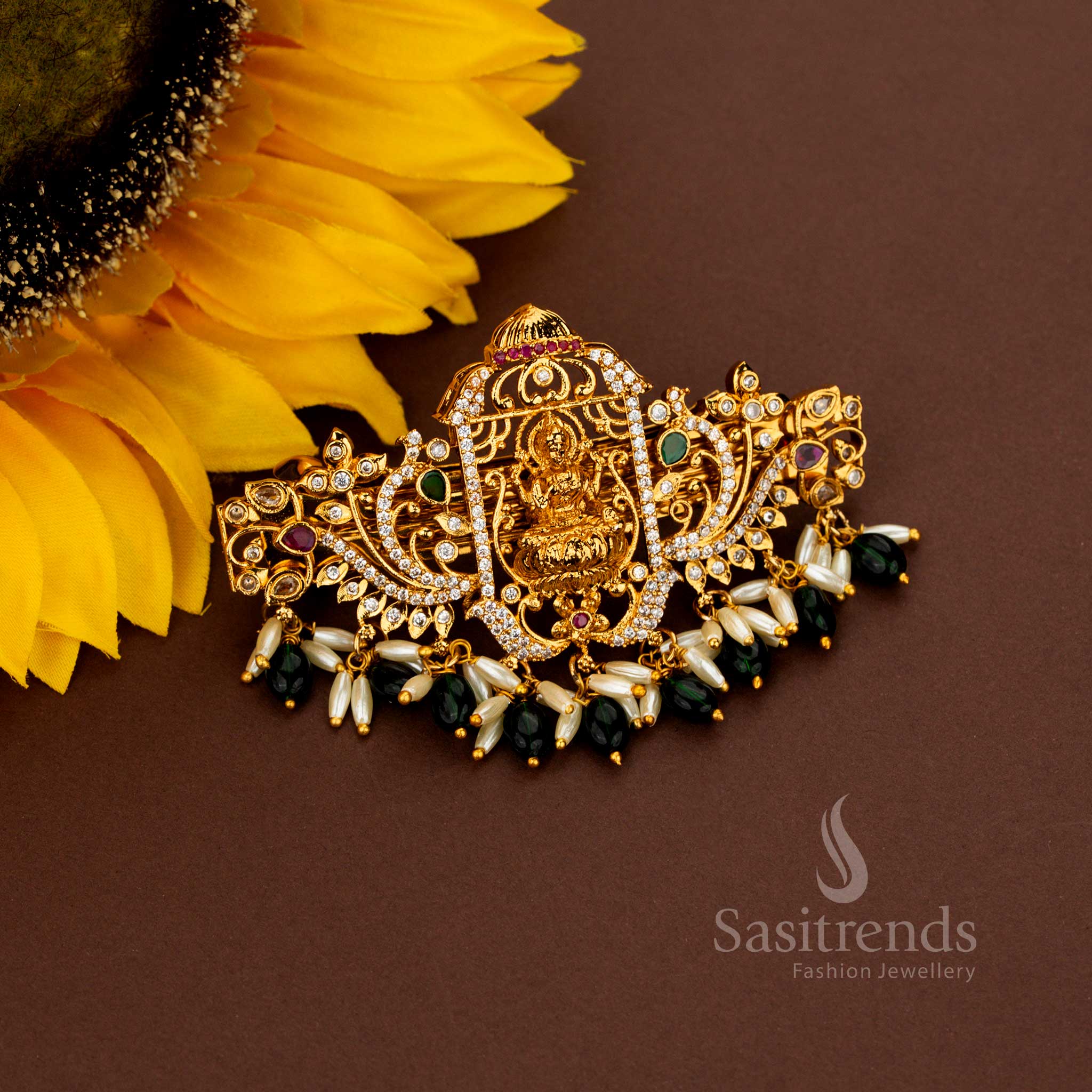 Illustrious green Lakshmi AD pearl hair clip crafted in celestial rectangular design eternal matte gold brilliance heritage grandeur and resplendent craftsmanship perfect for noble bridal style – Sasitrends