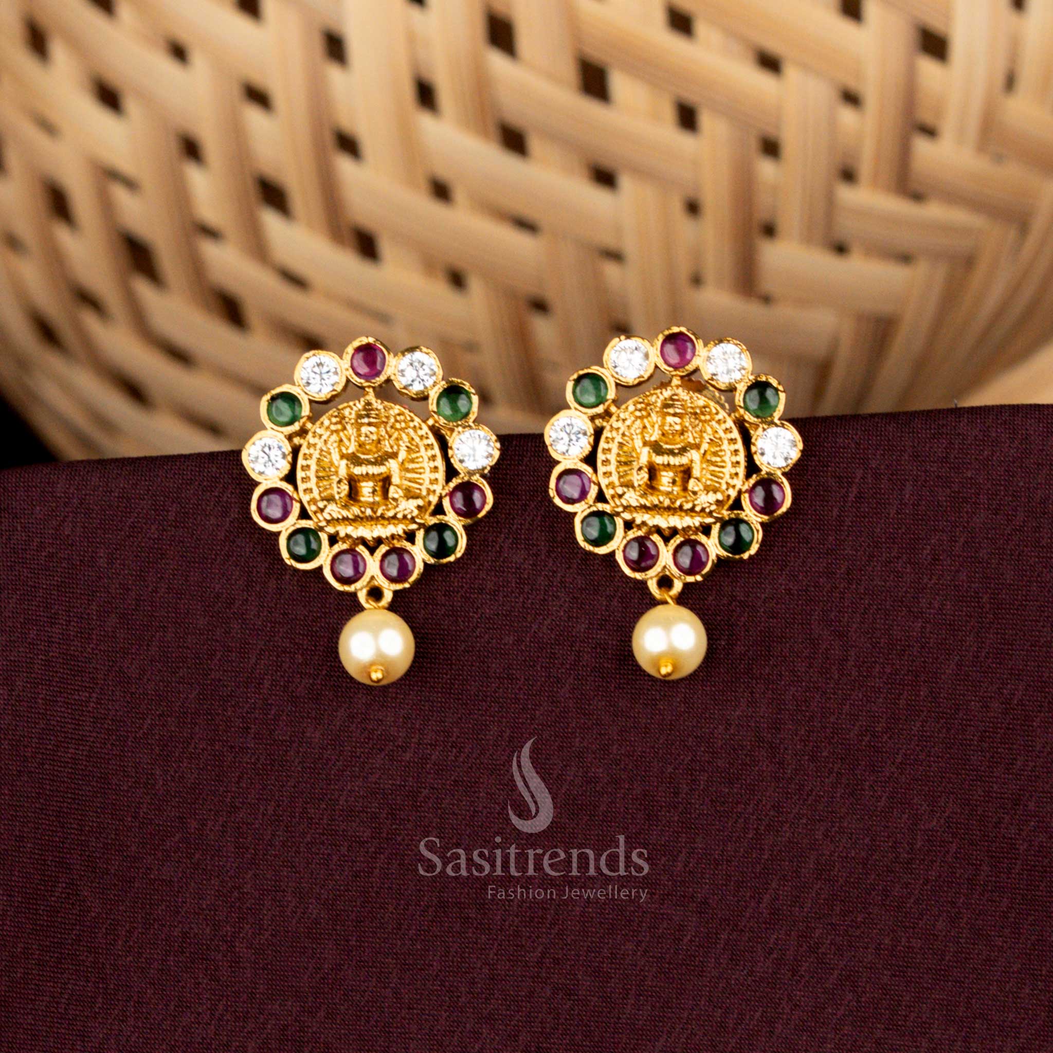 2662D Sasitrends circular Lakshmi AD stud earrings matte gold plated