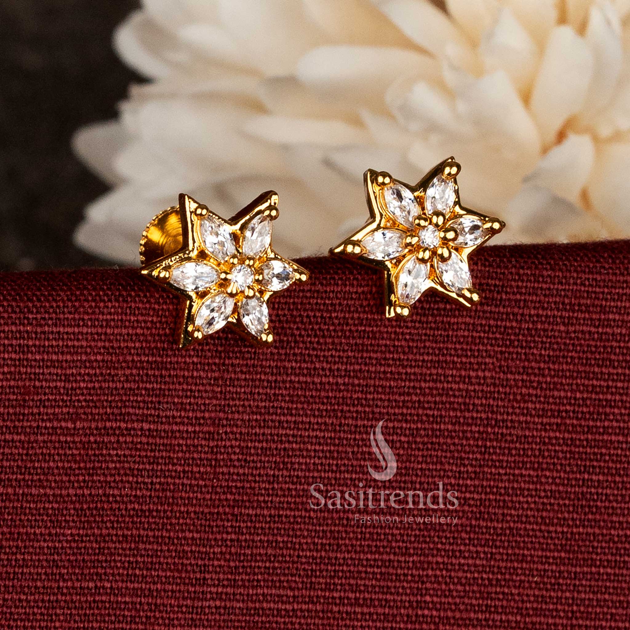 Micro gold plated AD star floral cluster screw-type stud earrings – Sasitrends