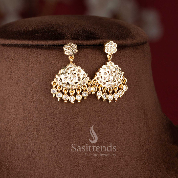 South Indian attigai necklace featuring classic mango pattern motifs with premium AD stone craftsmanship - Sasitrends