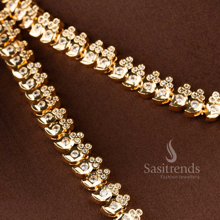 South Indian attigai necklace featuring classic mango pattern motifs with premium AD stone craftsmanship - Sasitrends