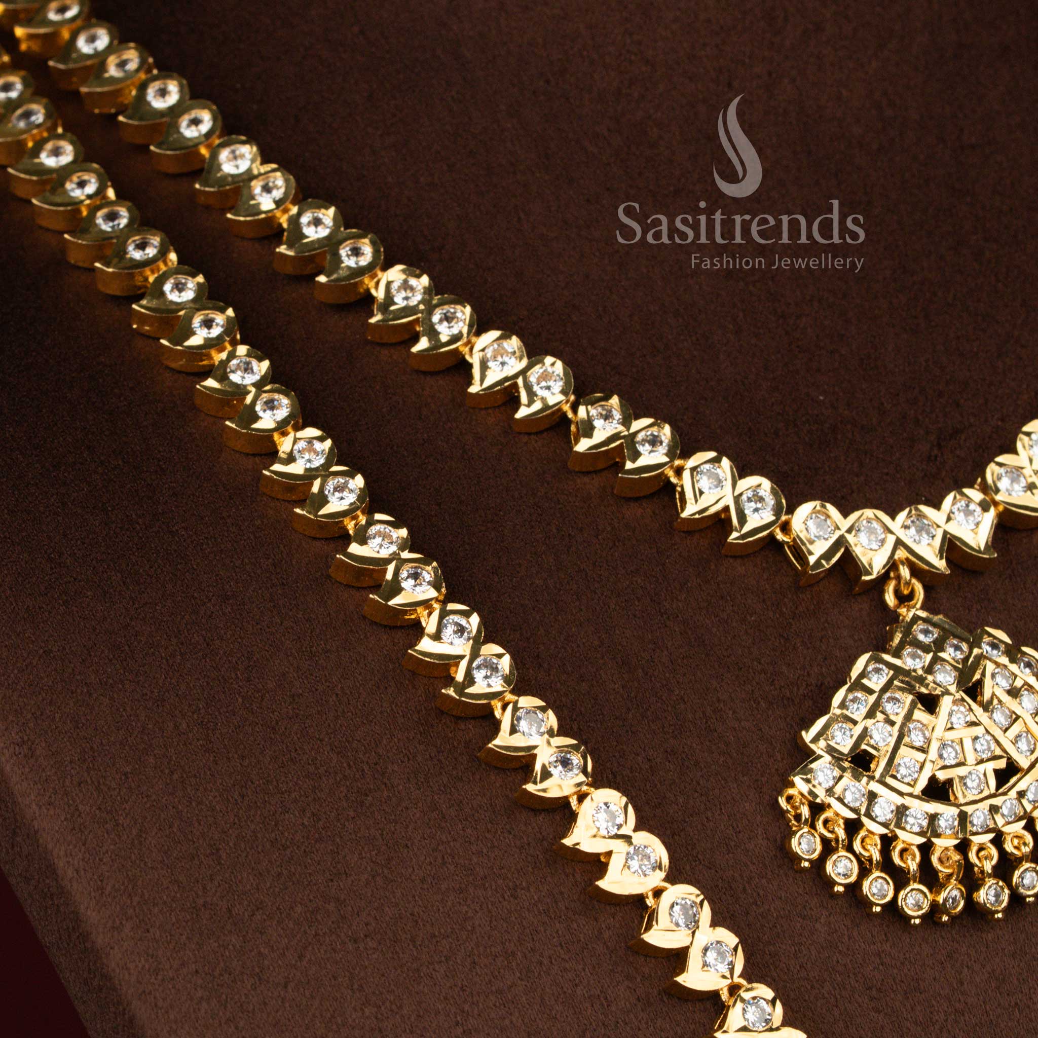 Sasitrends white impon micro gold plated short long necklace set in classic temple jewellery design with structured mango pattern layout, elegant 1 gram gold finish, ideal for bridal saree and traditional functions