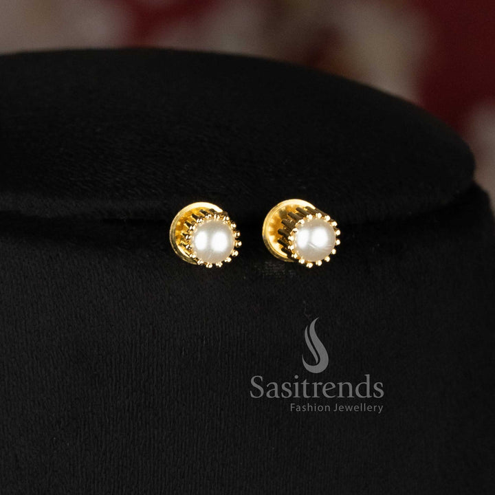Elegant Micro Gold Plated Round Solitaire Pendant Chain Necklace with Beaded Border Pendant and Matching Stud Earrings - Sasitrends