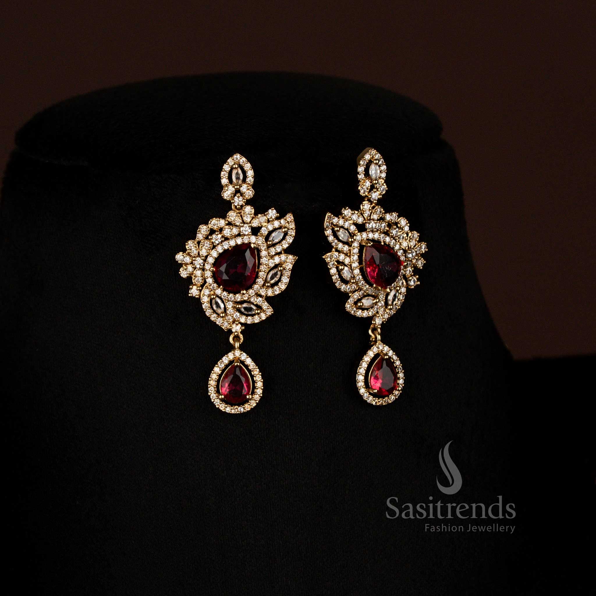 Party Wear Sparkling American Diamond Victorian Leaf Cluster RedLong Necklace with Teardrop Pendant - Sasitrends