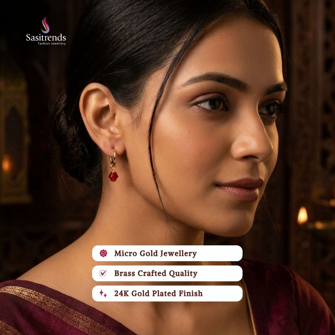 Guaranteed Micro gold plated earrings  model image - Sasitrends
