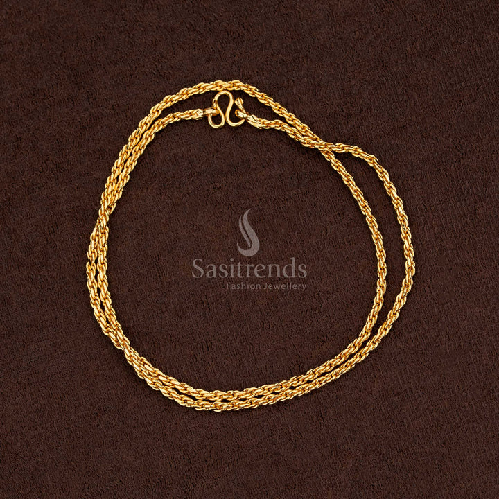 Sasitrends Micro Gold Plated Rope Design Chain 18 Inches Front View