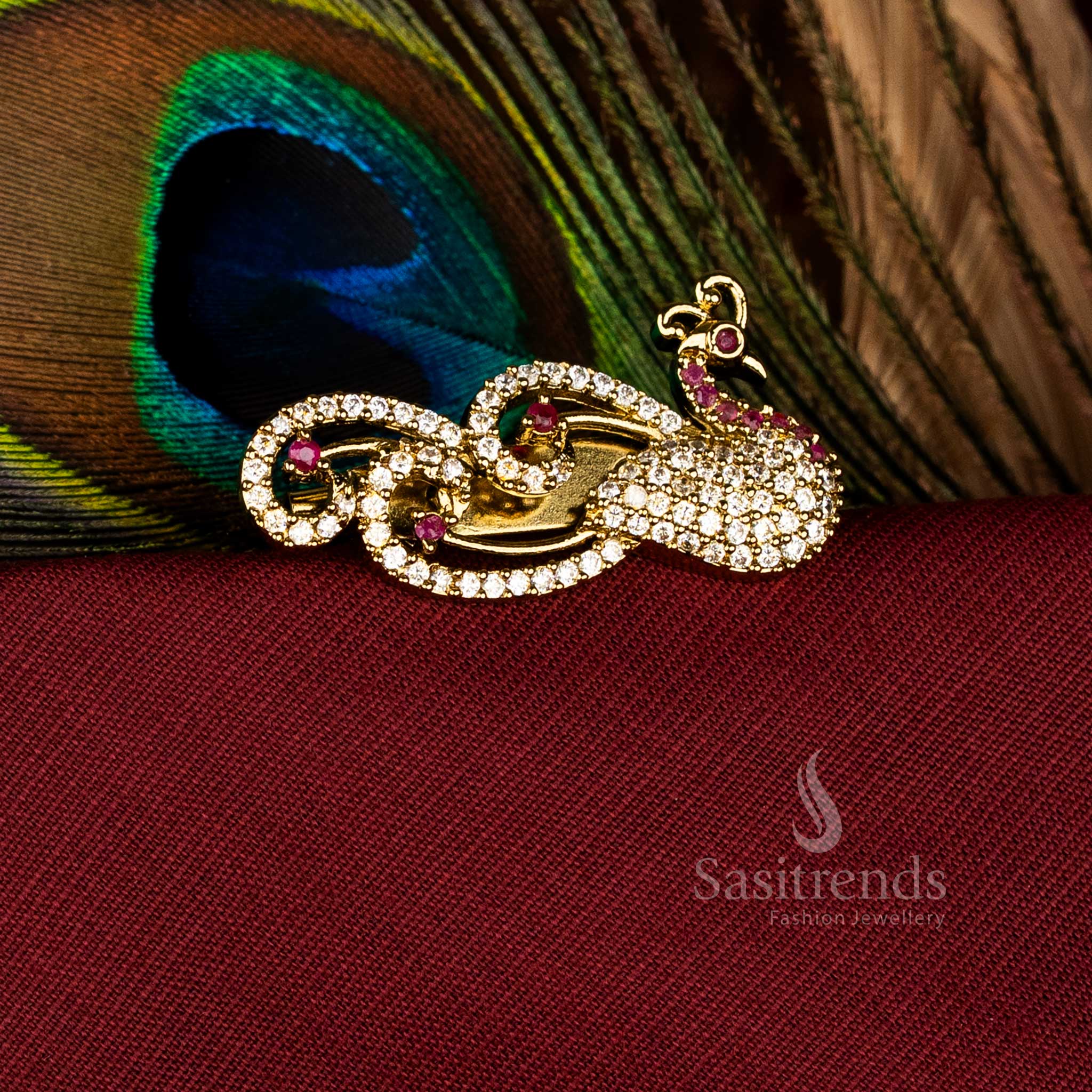 Regal Mahendi Finish Peacock Cluster Saree Pin with American Diamond Stones Bridal, Festive, Temple Ceremonies – Sasitrends