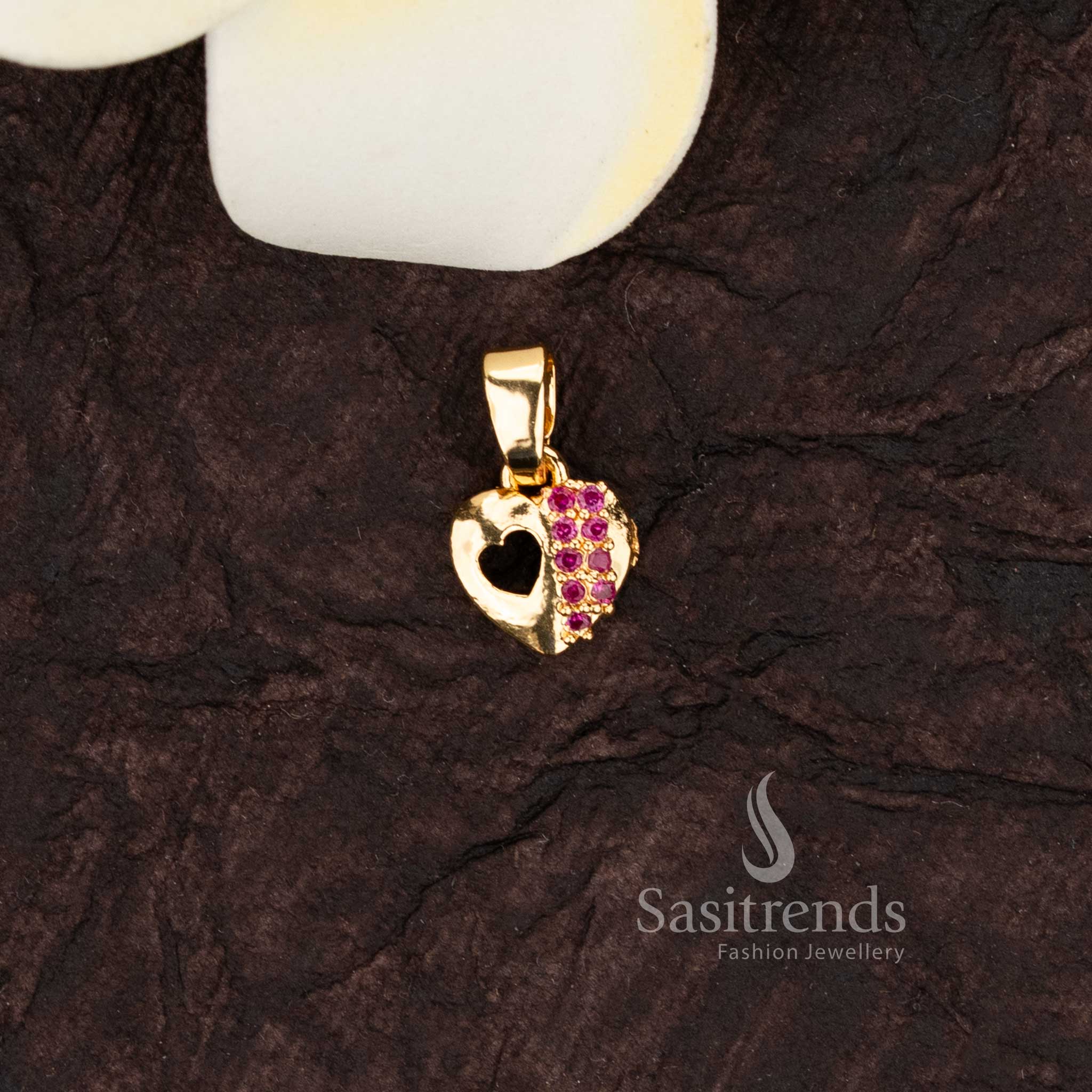 Elegant 24k micro gold plated american diamond heart pendants 